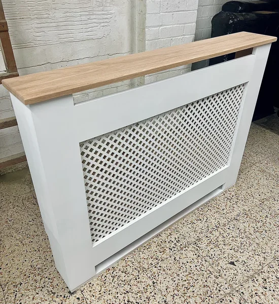 Diamond Grill Radiator Cover with a Solid Oak Top