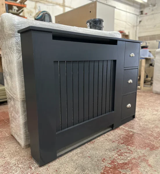 Oak Top Vertical Slat Cover with Side Storage