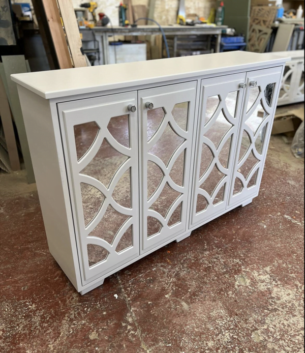 Spacious Ammonite Mirrored Cabinet 85x120x30