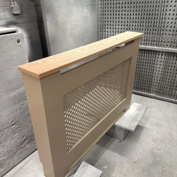 Jitney Diamond Grill Radiator Shield with Oak Top