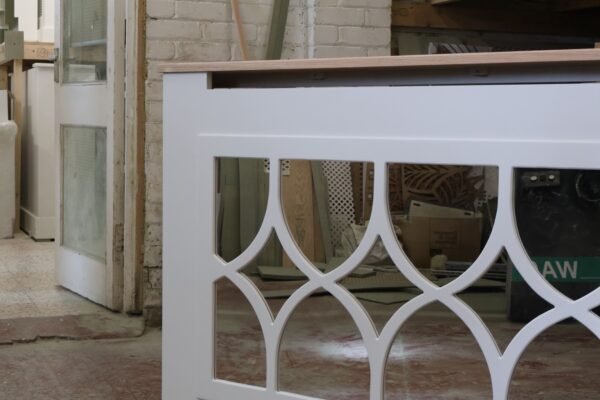 Florence Mirrored Cover with Solid Oak Top