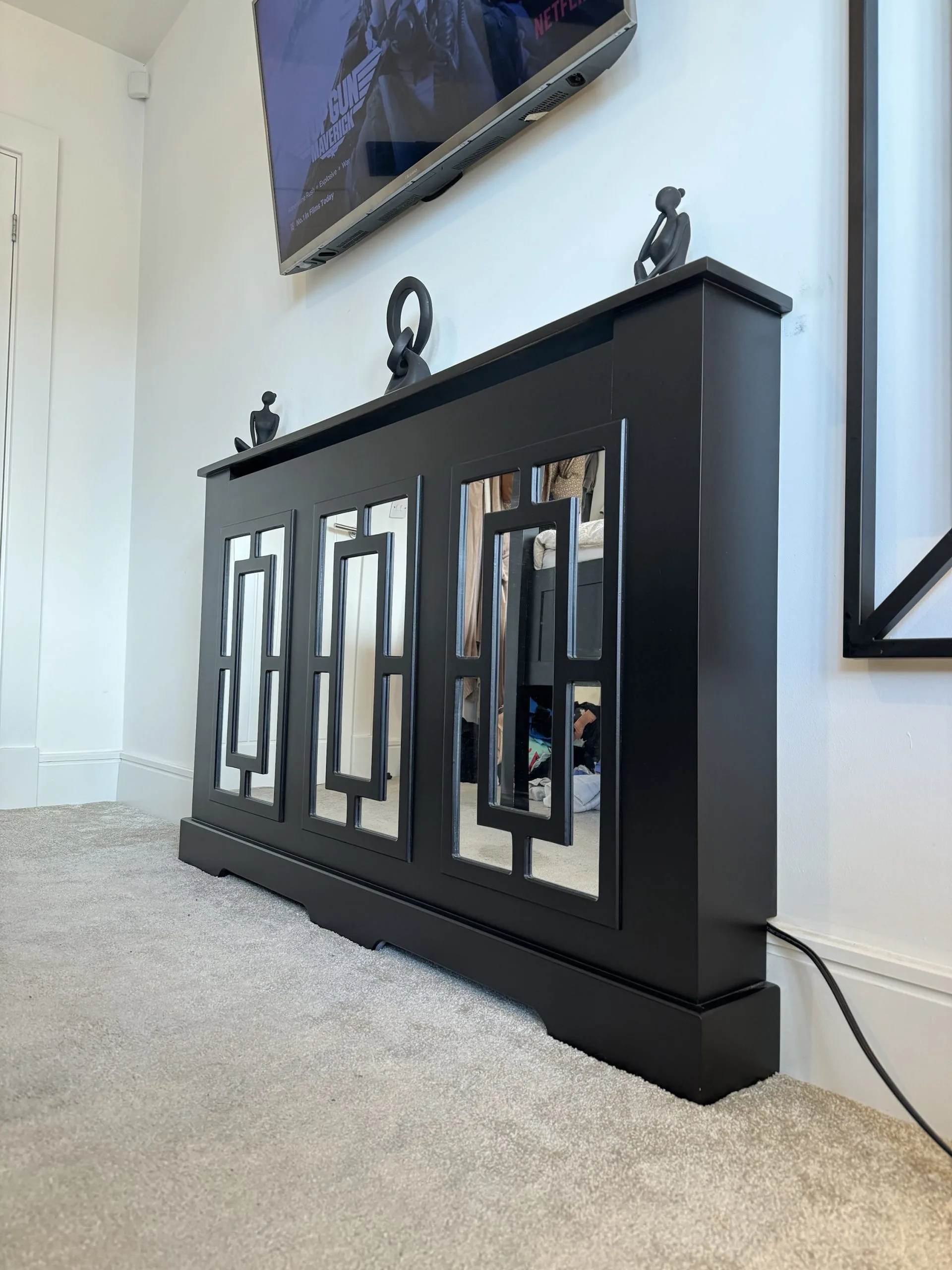 Sleek Black Mirrored Rectangle Radiator Concealer
