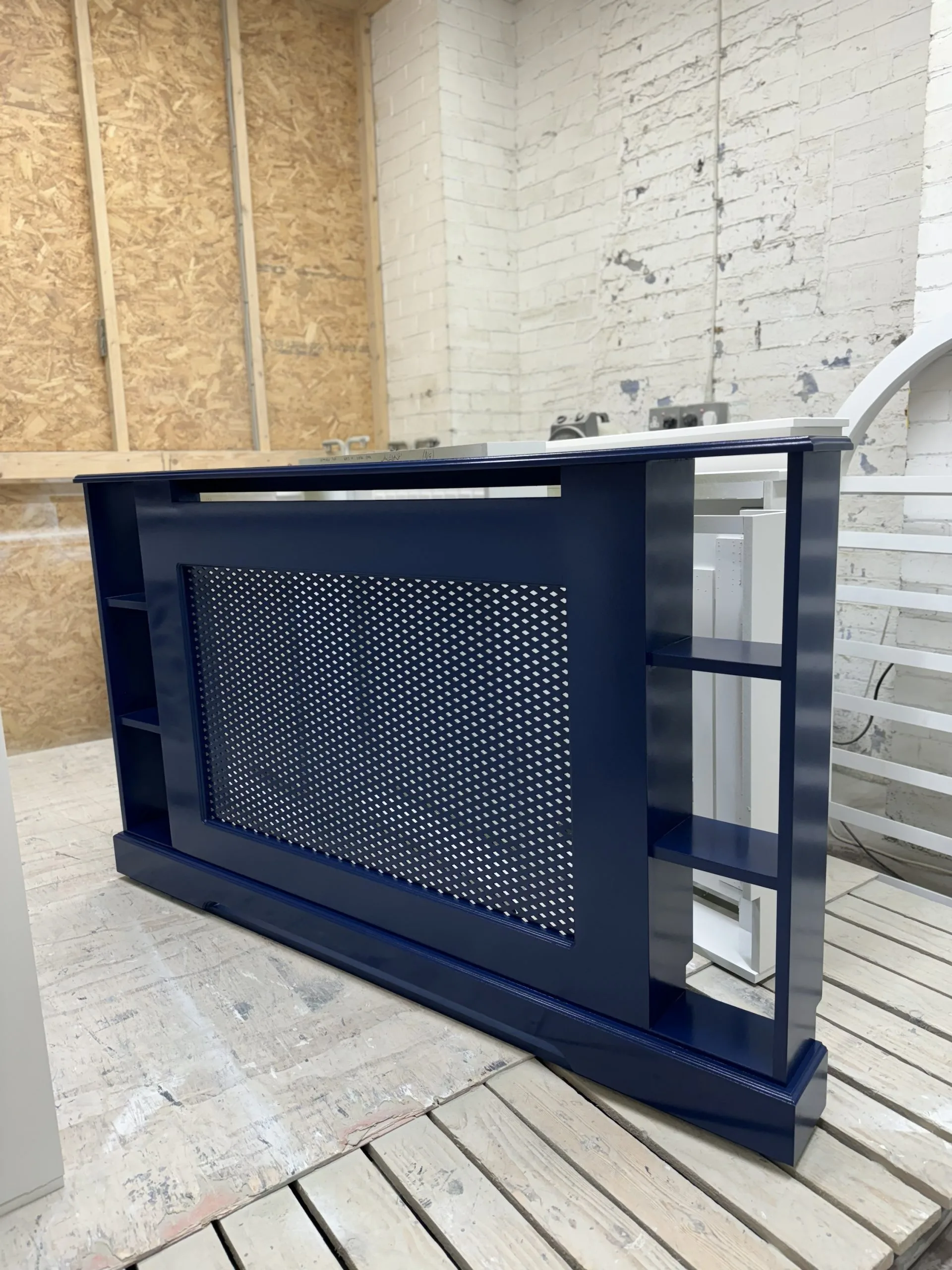 Grill Radiator Cover with side shelves