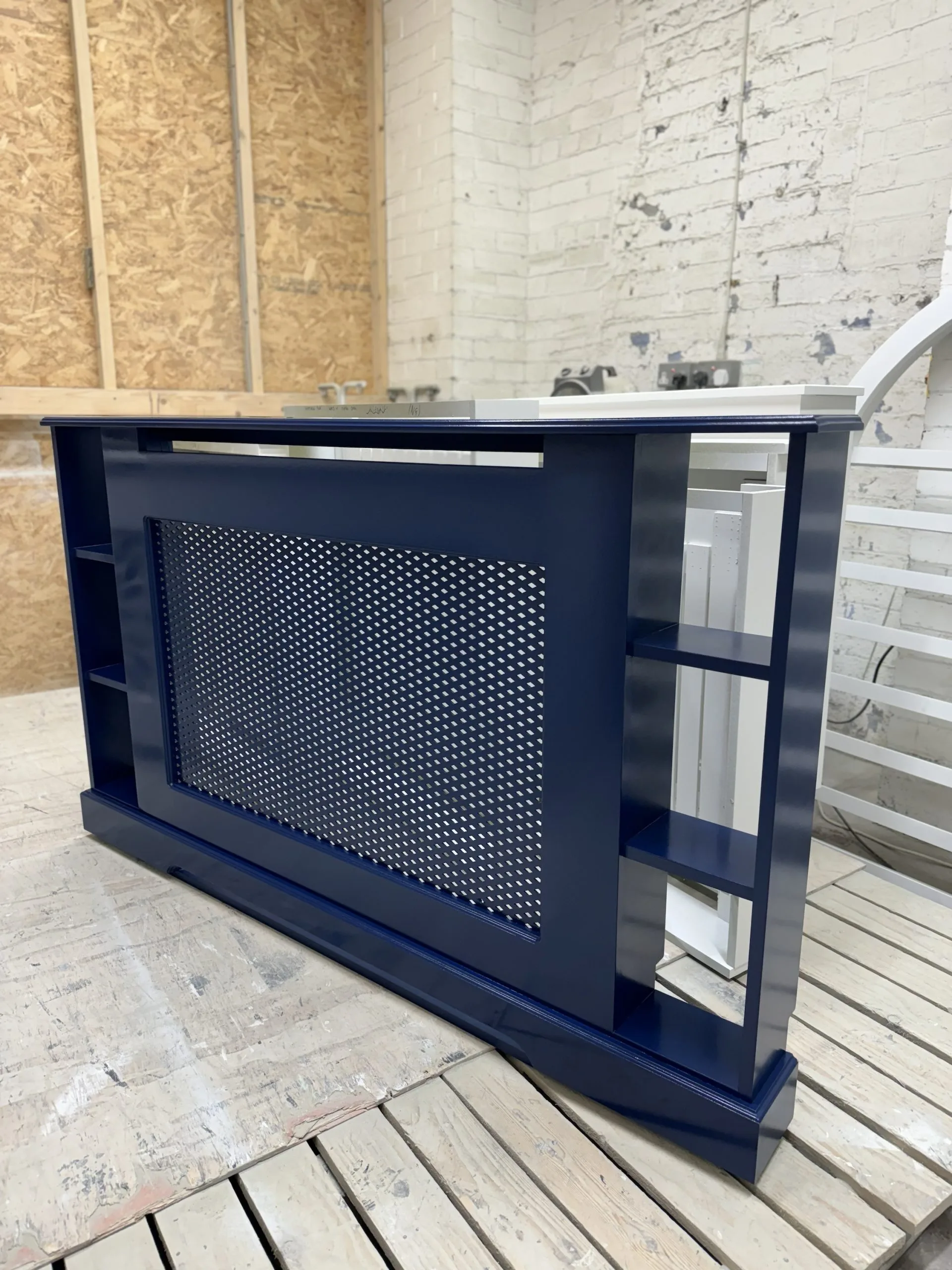 Grill Radiator Cover with side shelves
