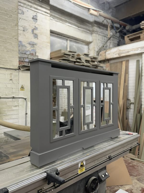 Mirrored Radiator Cover Rectangle Design (image, moles breath)