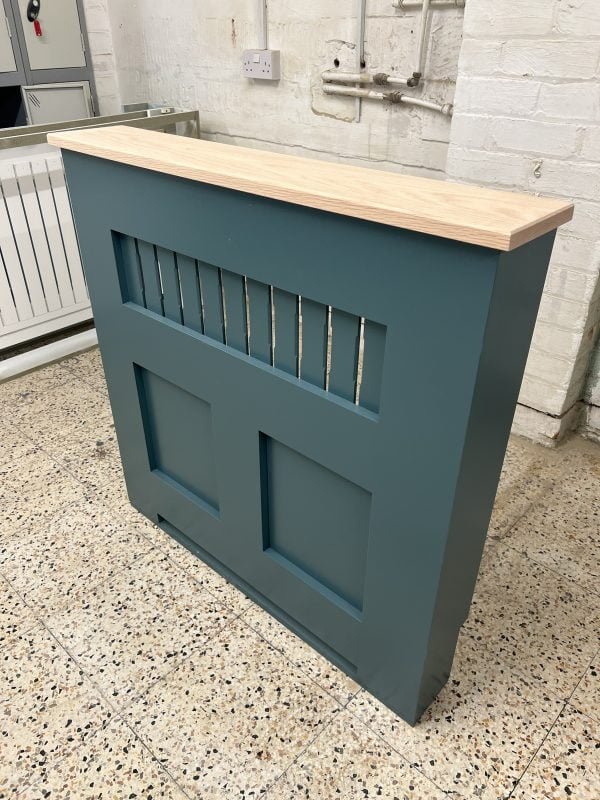 Inchyra Blue Panel Fretwork Cover with Oak Top