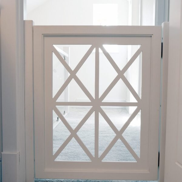 Versatile Baby and Safety Gate