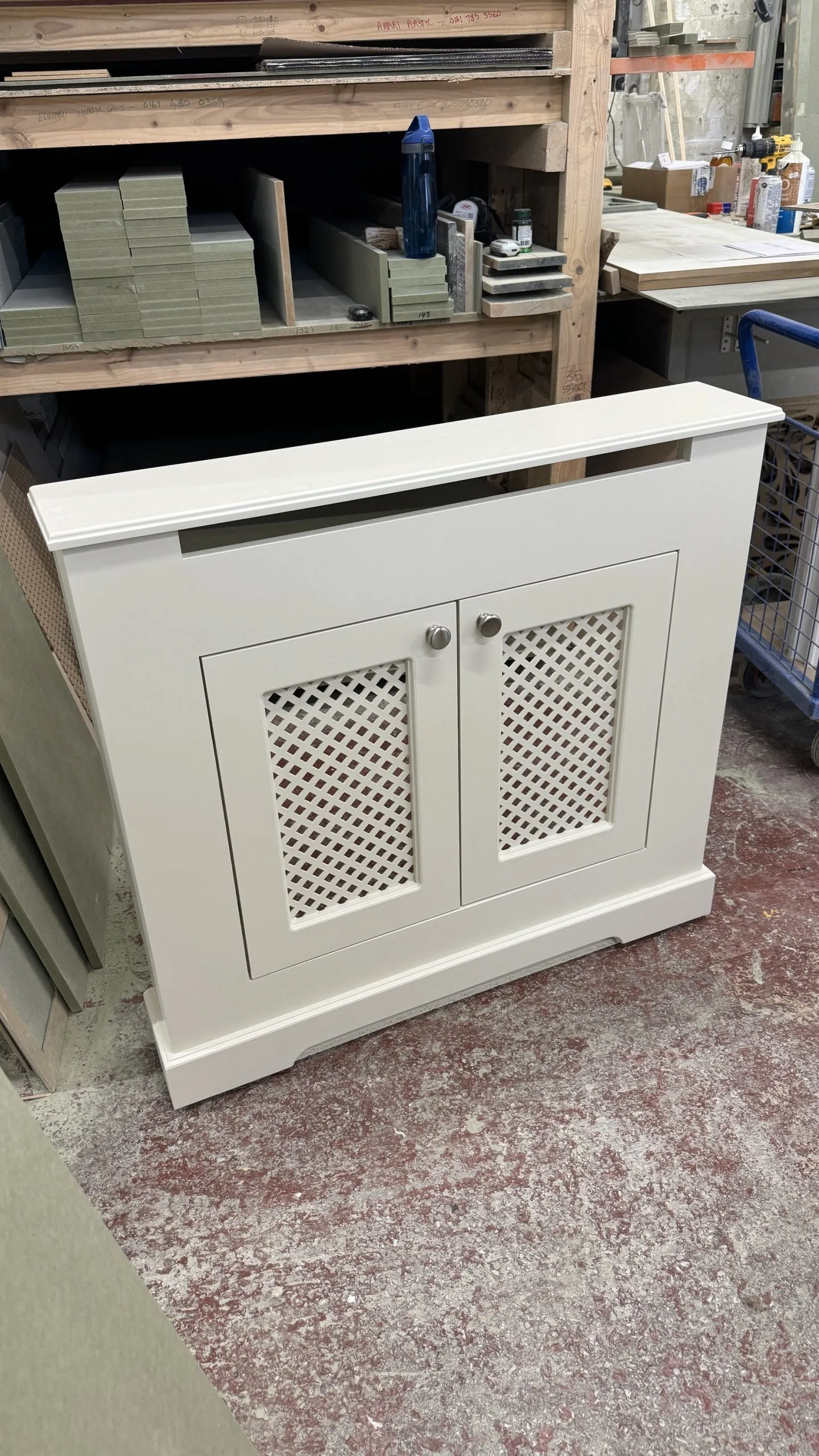 Pointing Double-Door Regency Grill Radiator Cover