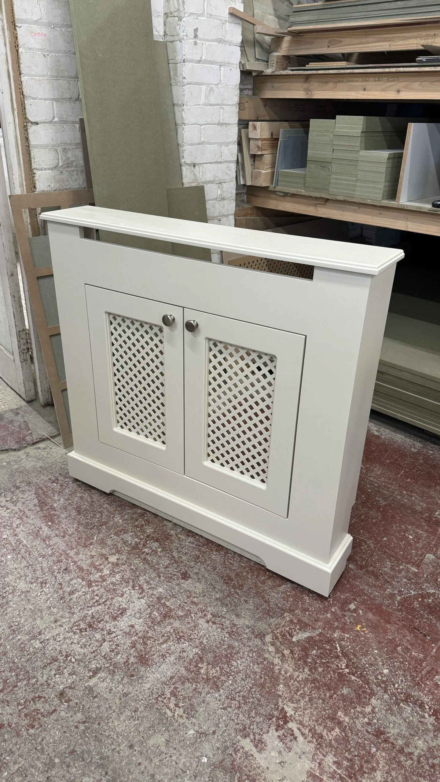 Pointing Double-Door Regency Grill Radiator Cover