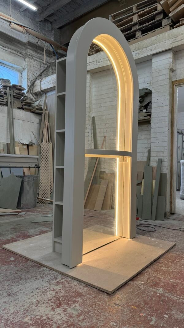 Bespoke Curved Salon Mirror | Stylish Mirrored Unit with Storage | Egyptian Cotton