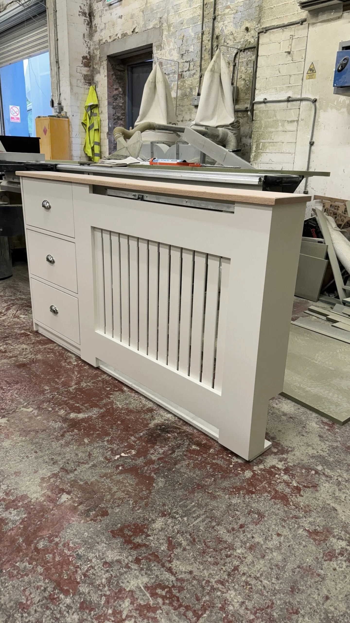 Radiator Cover with Side Drawers & Solid Oak Top