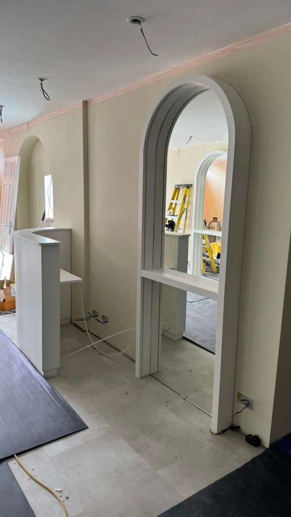 Introducing the LED Curved Stylist Mirror Unit with Storage