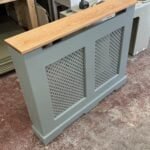 Regency Grill Radiator Cover and Solid Oak Top (Image Card Room Green)