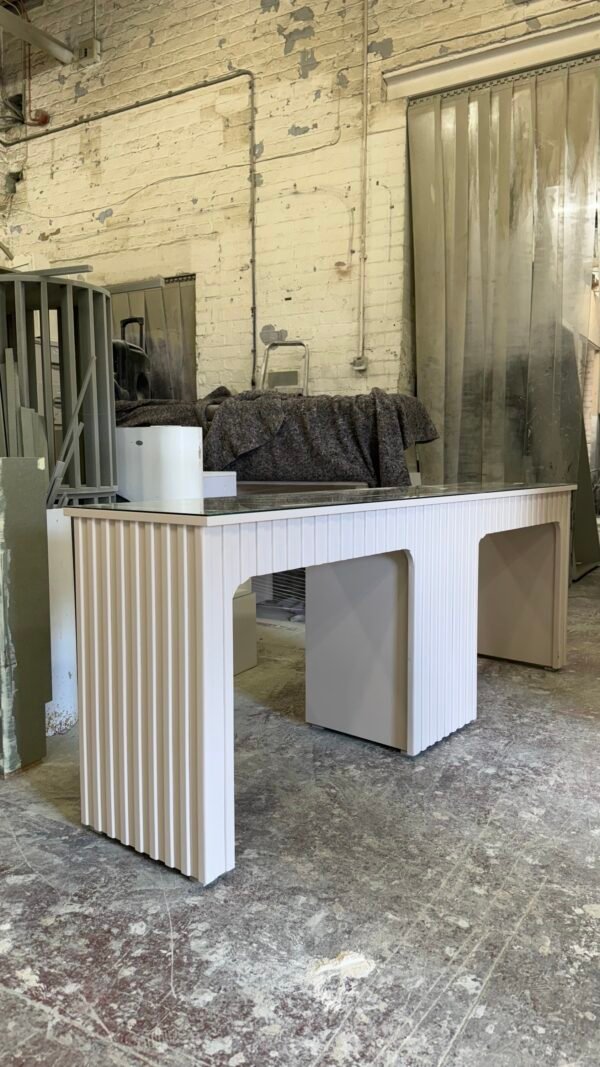 Bespoke nail desk