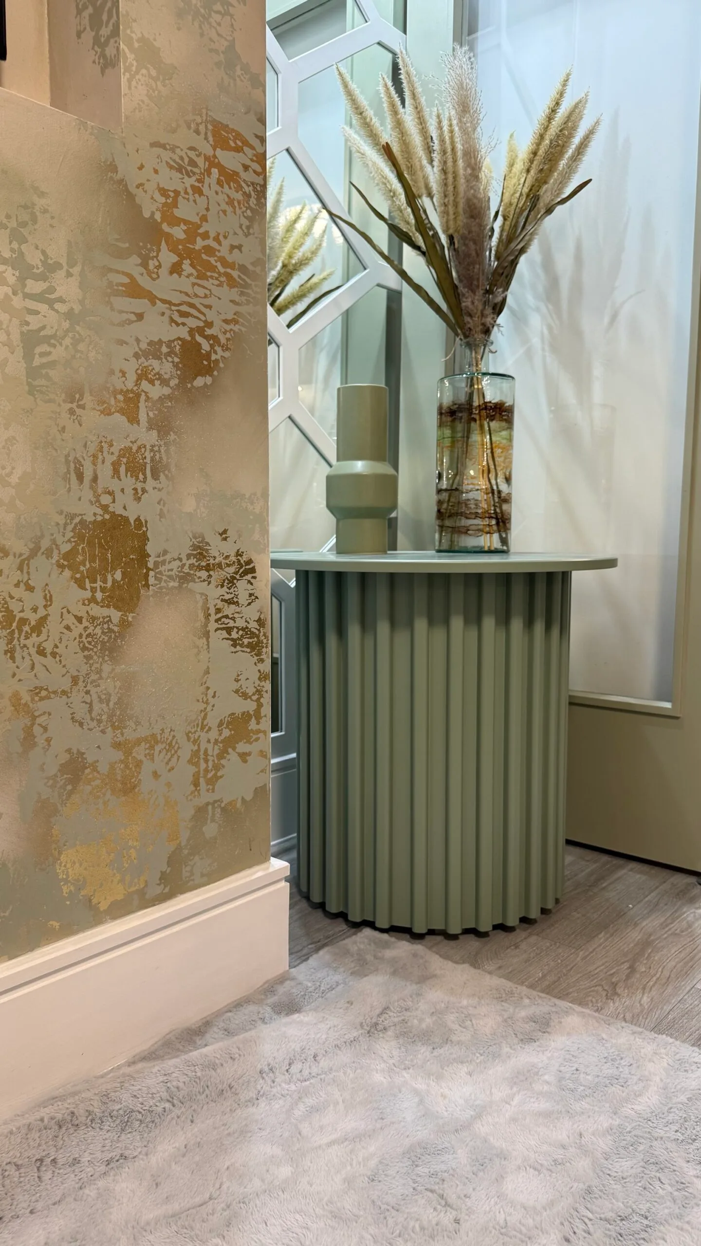 Console table
