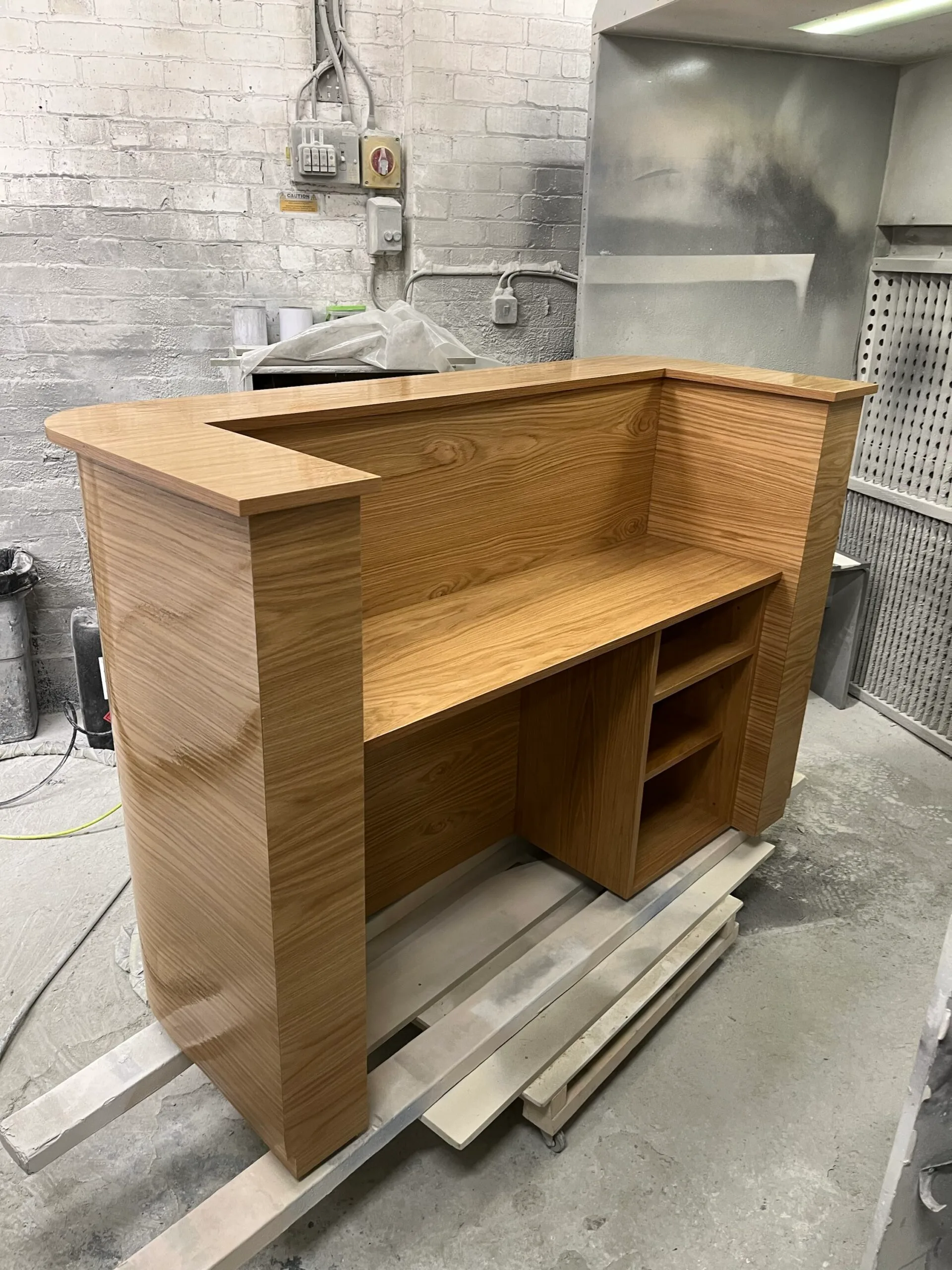 Luxury Reception Desk, Solid Oak Wood