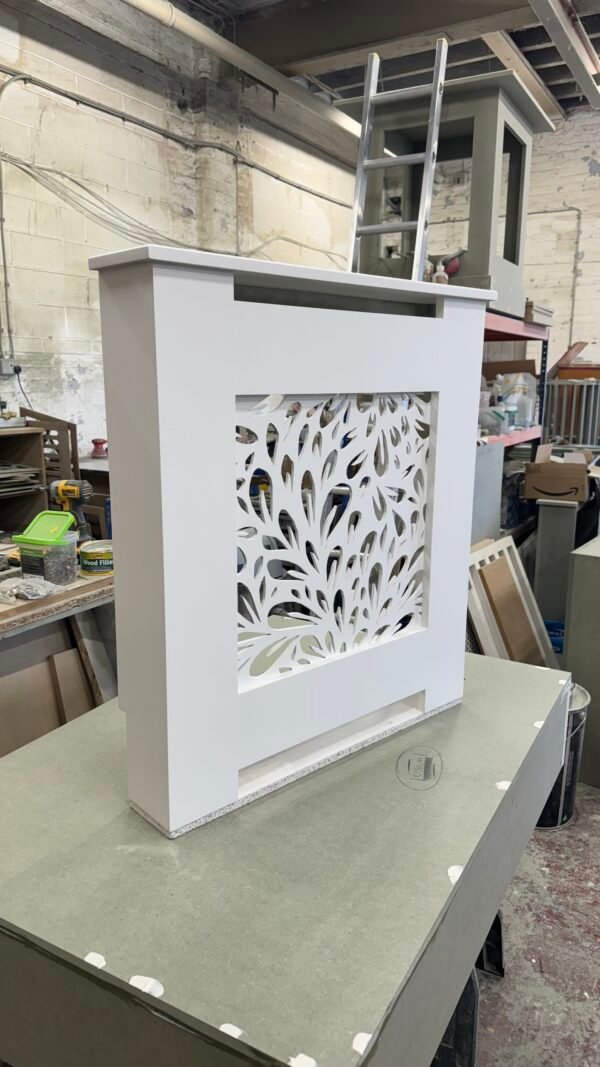 Floral grill, White, 85 H x 75 W x 15 D (skirting 15 x 2.5)
