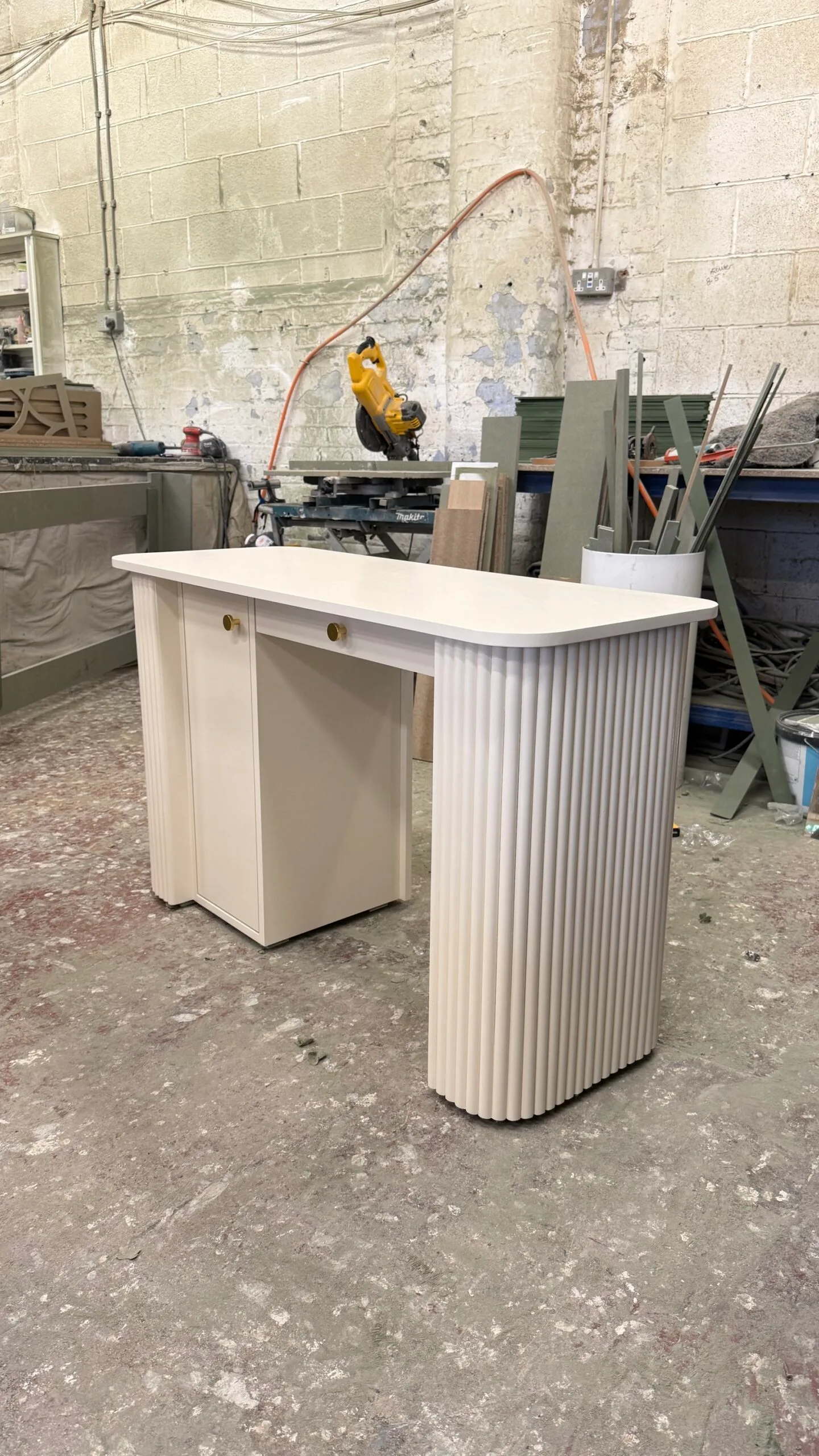 Bespoke Nail Desk, Single Manicure Station