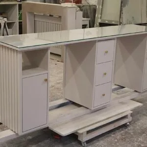 3 Station Nail Desk
