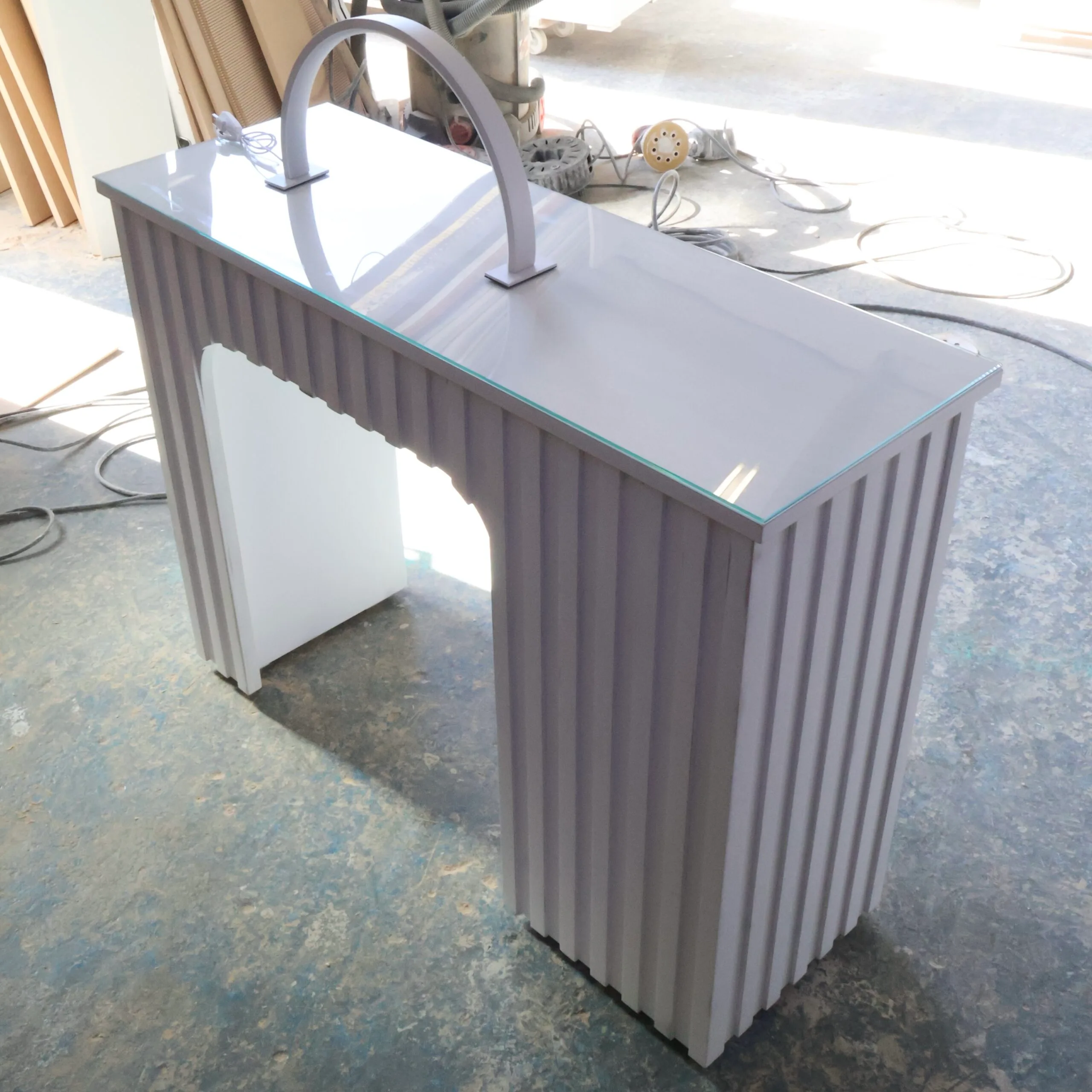 Bespoke Nail Desk, Single Manicure Station With Curved LED Nail Lamp