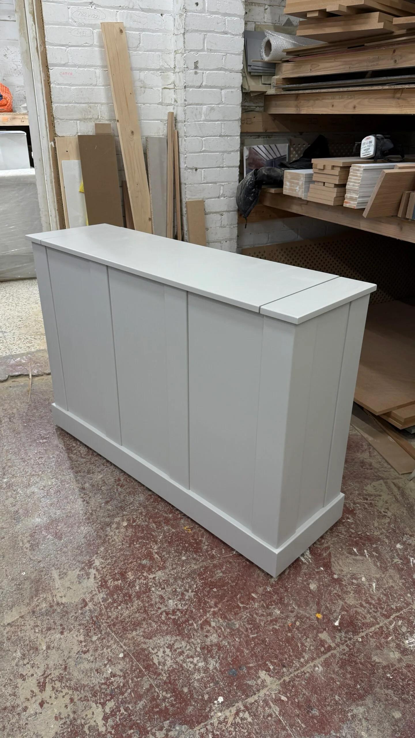 Motorised TV Stand, Luxury TV Unit Finished in Dove Grey