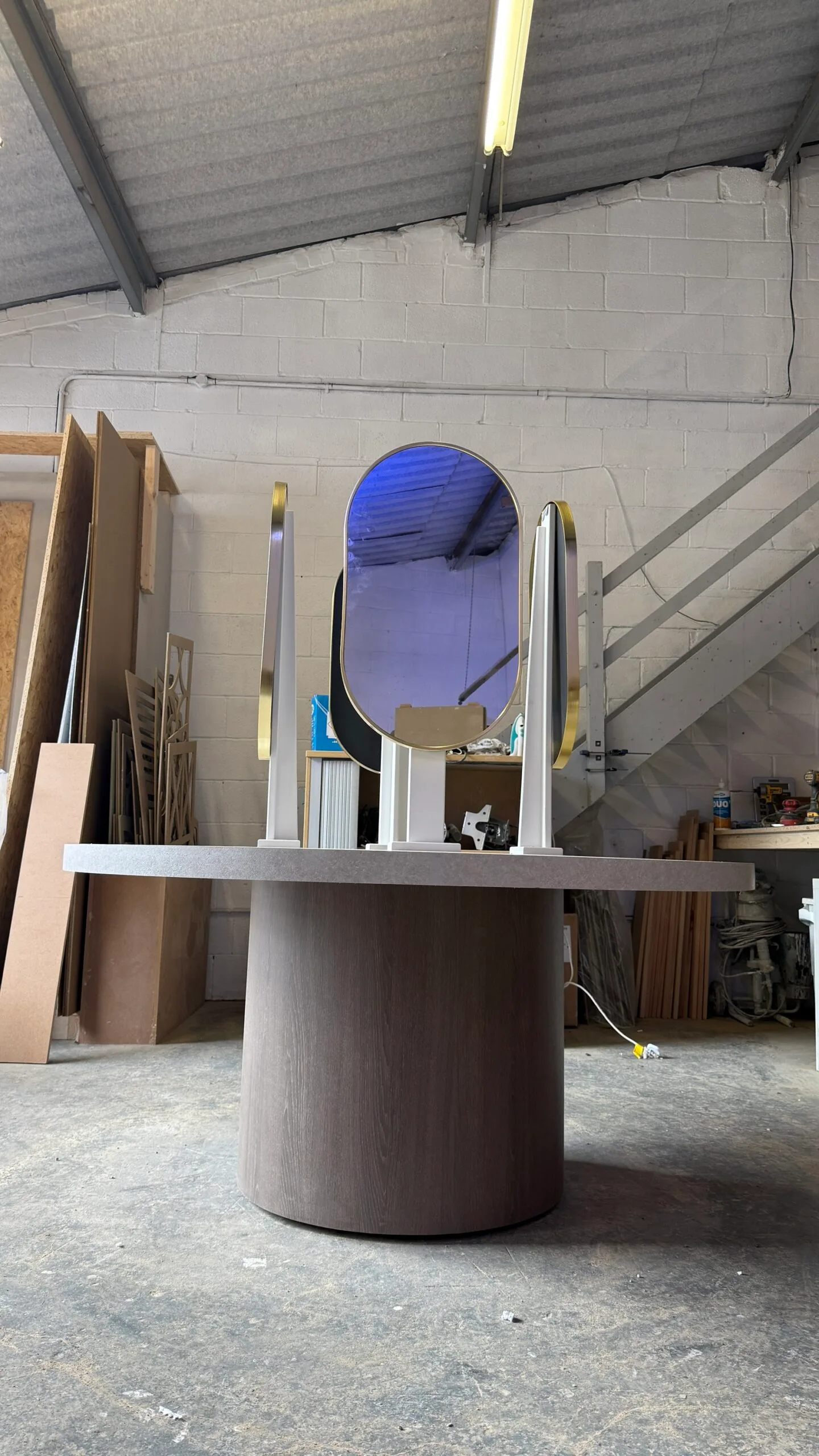 Bespoke four station vanity table, Circular Salon Station, 4 Hair Stylist Mirrors