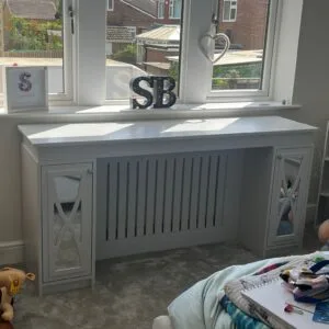 Dressing table radiator cover