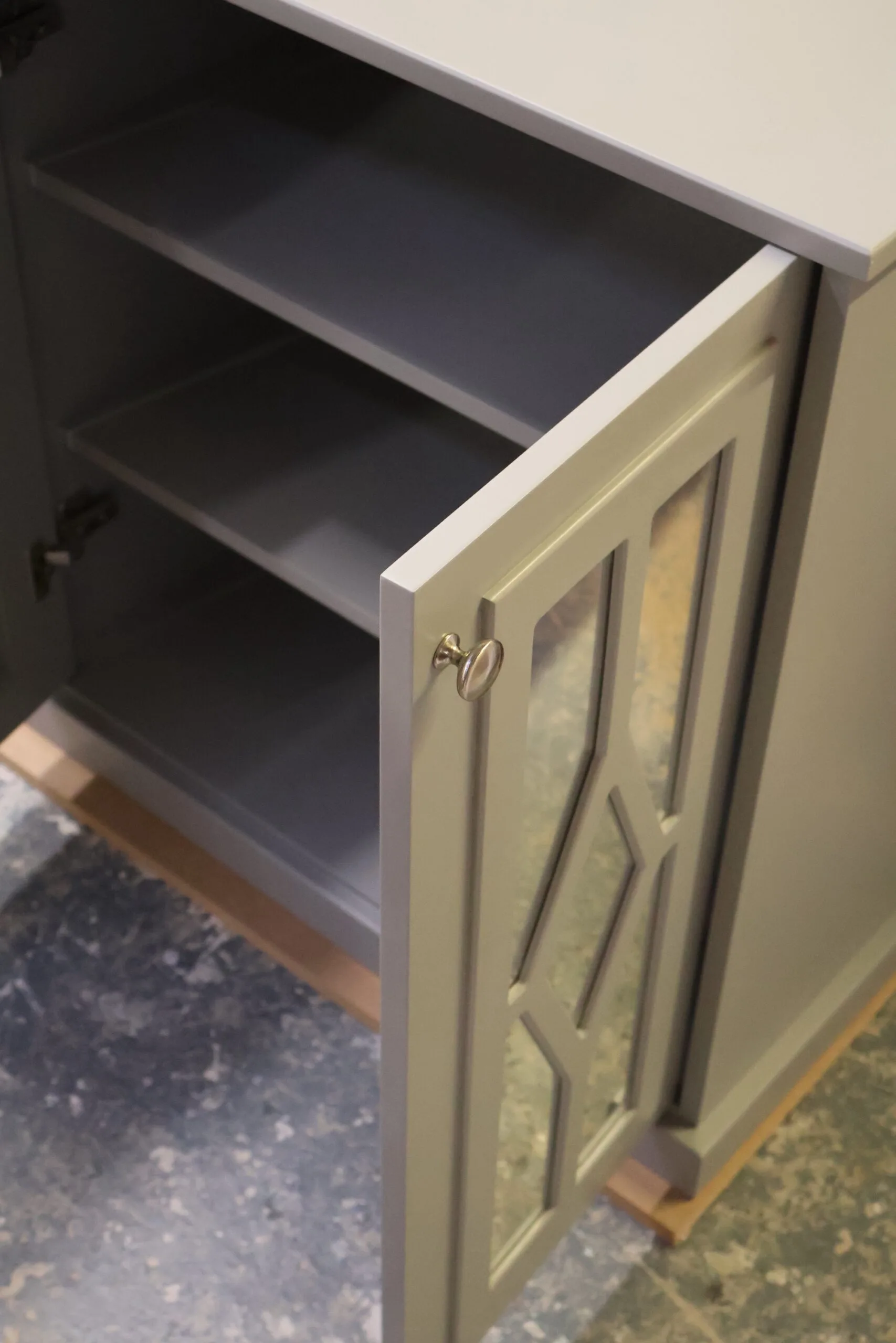 The Grey Diamond: Bespoke Mirrored Sideboard & TV Cabinet - Image 4