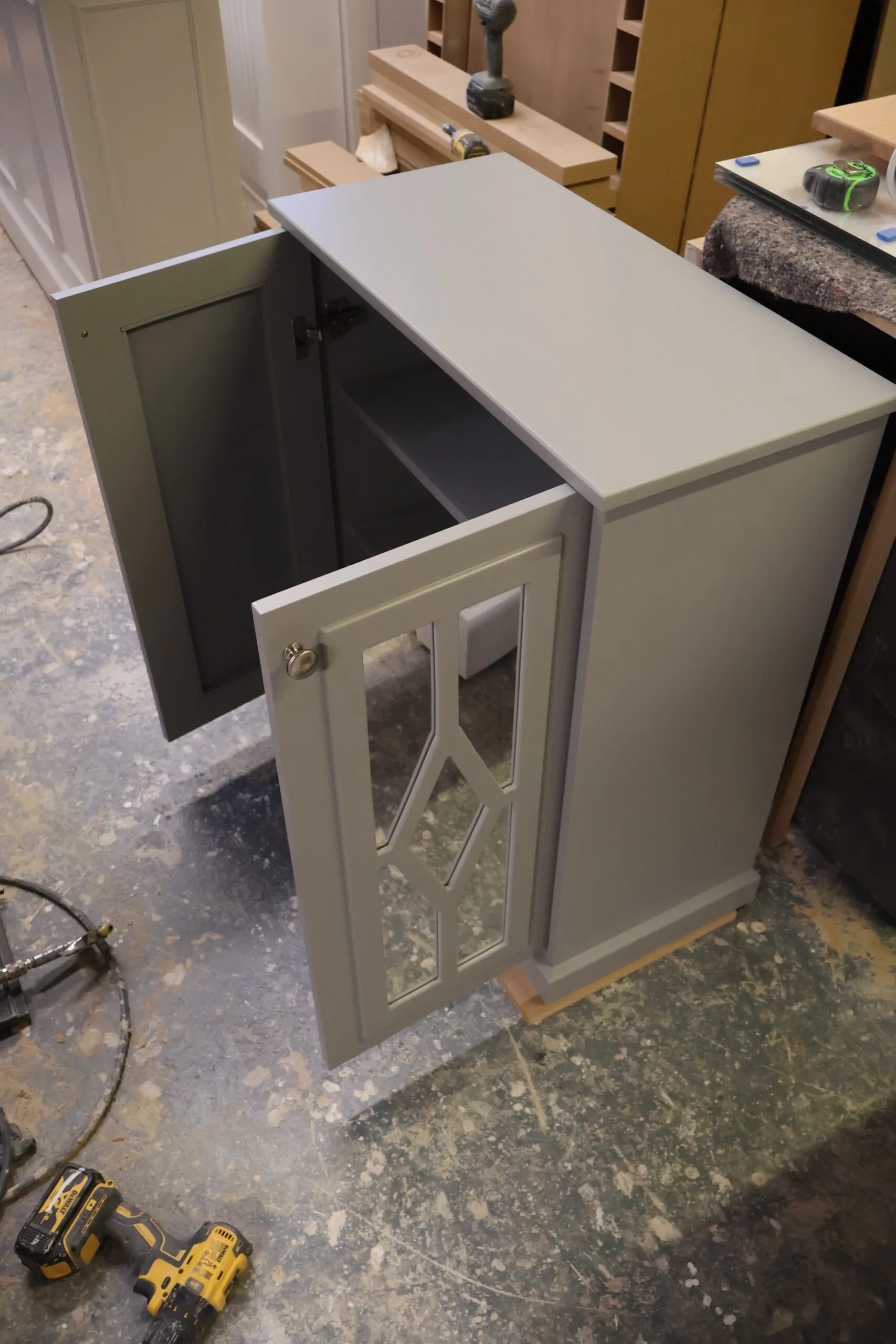 The Grey Diamond: Bespoke Mirrored Sideboard & TV Cabinet - Image 2