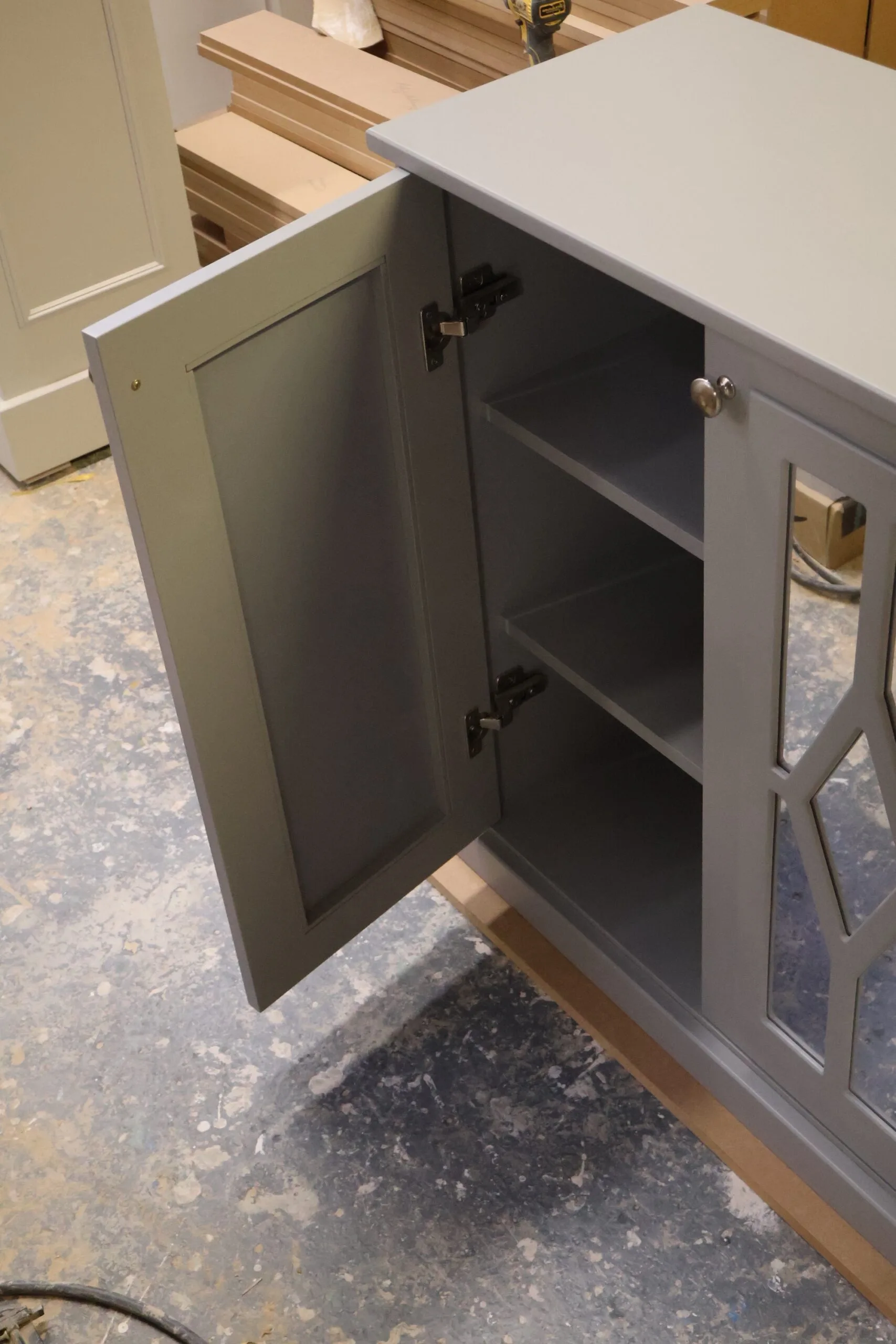 The Grey Diamond: Bespoke Mirrored Sideboard & TV Cabinet - Image 3