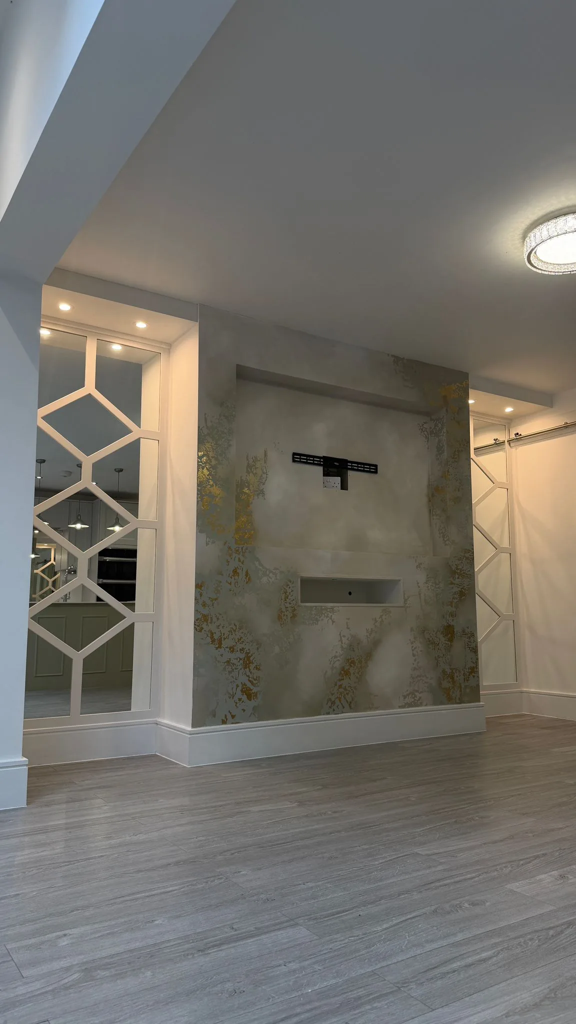 Diamond Fretwork Panelling
