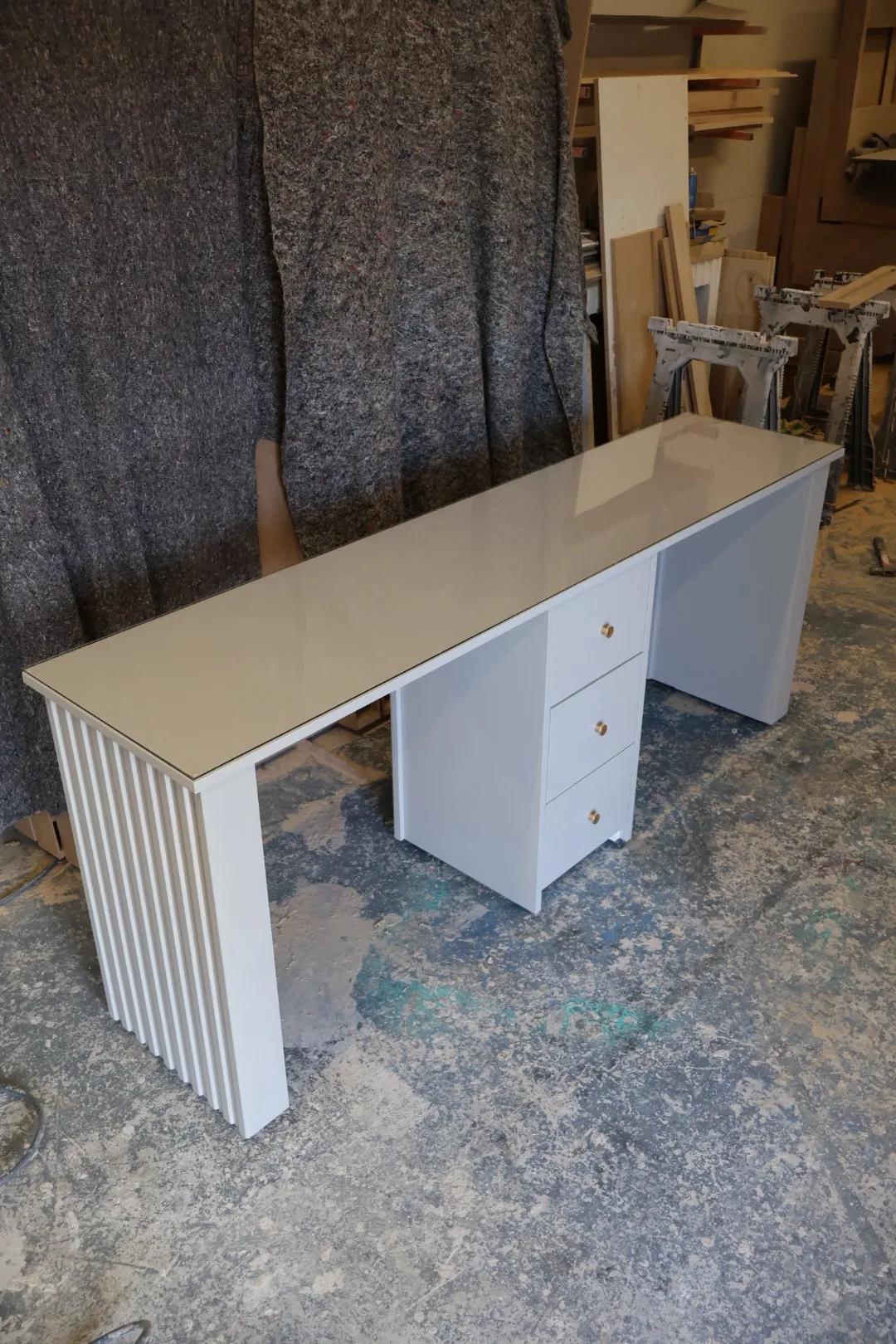 Bespoke Reeded Nail Desk, Handmade Manicure Station, Two Person Station, Nail Tech Desk