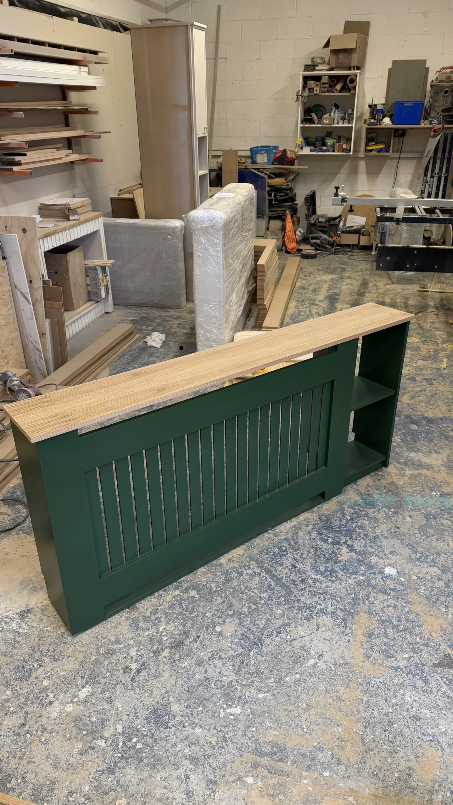 Vertical Slat Radiator Cover with side shelf & Oak Top - Image 2