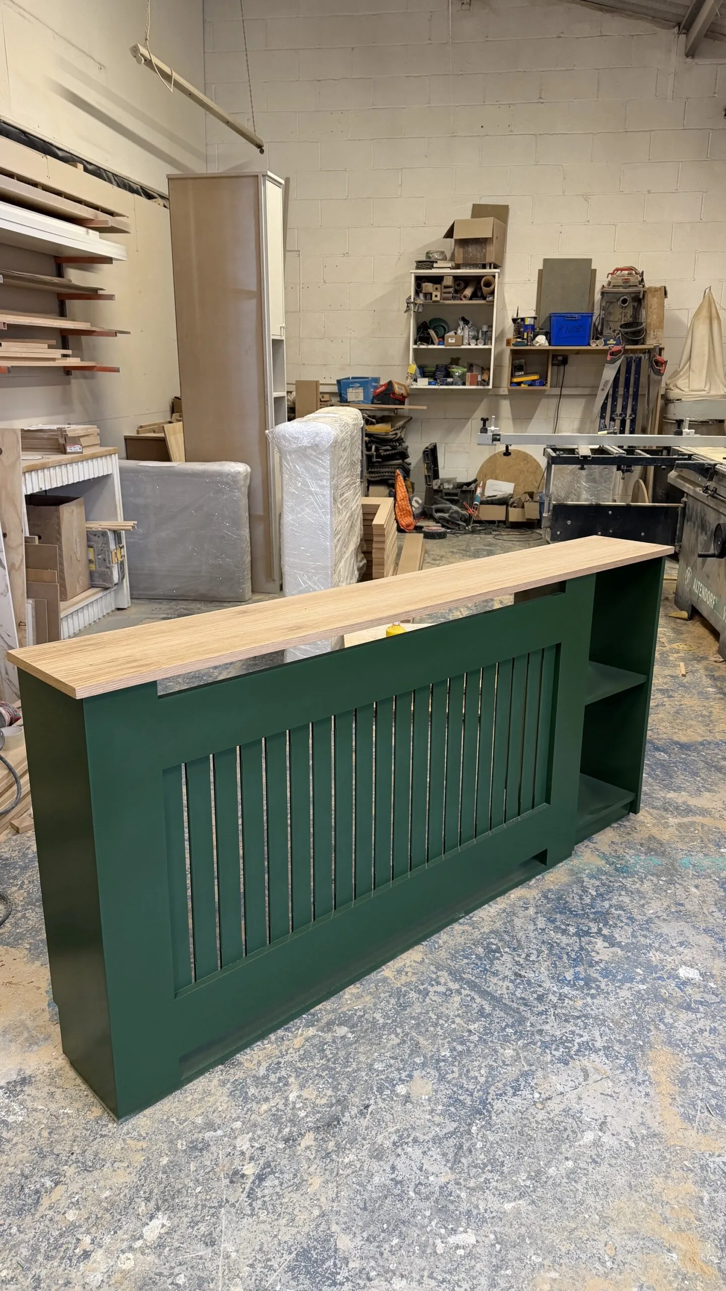 Vertical Slat Radiator Cover with side shelf & Oak Top