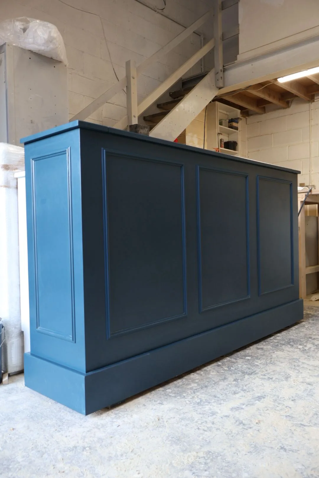 Hague blue TV box
