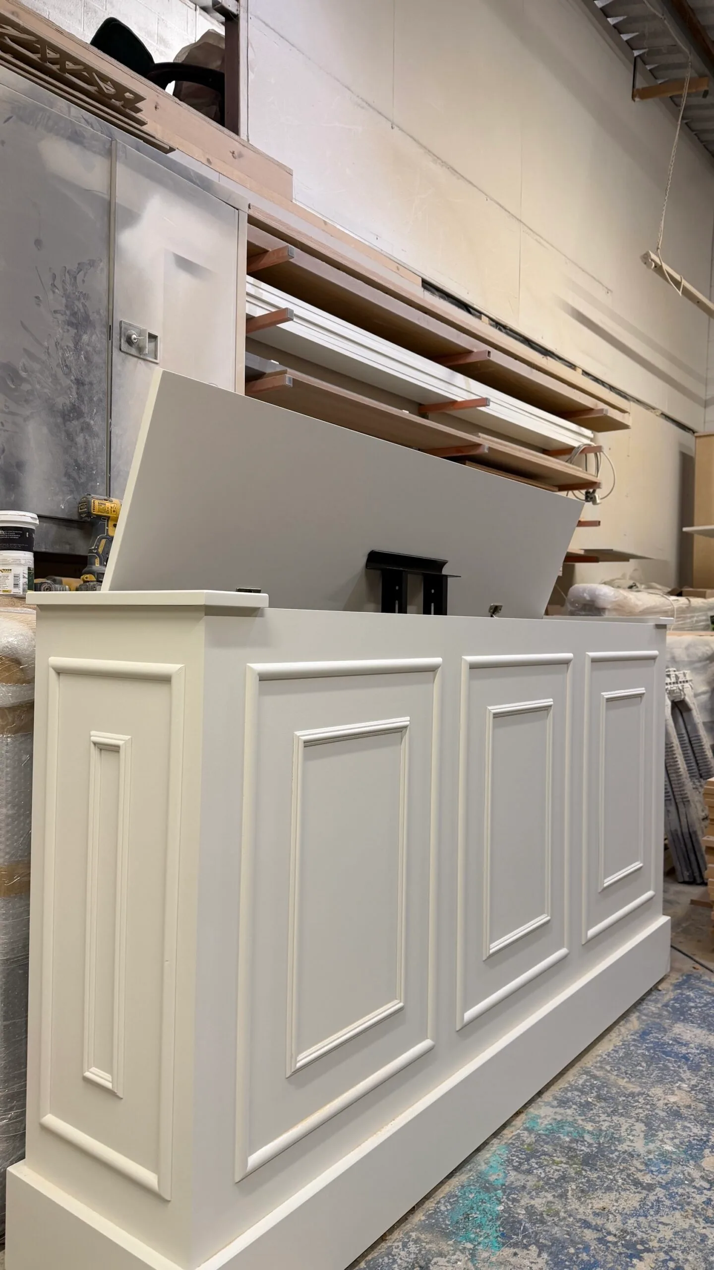 Bespoke Motorised TV Lift Cabinet – Classic Shaker Panel Design
