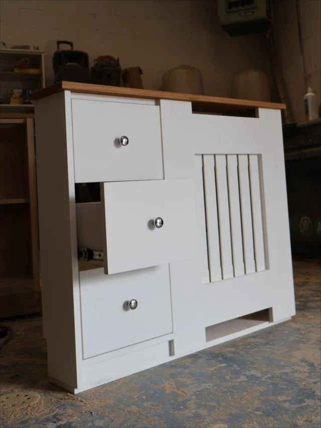 Bespoke Radiator Covers with drawers 🙌🏼 www.auunique.co.uk
