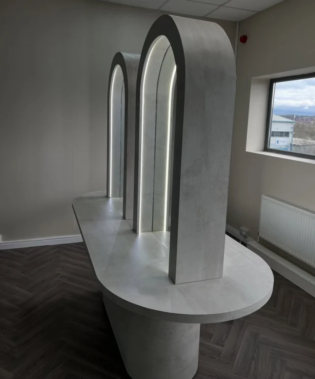 Bespoke vanity double side, 4 stations, 4 double sockets 👌🏼