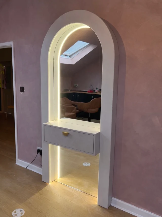 X2 bespoke curved LED mirrors with drawers finished in Beige Calcit Stone new from the @eggeruk range 🙏🏽